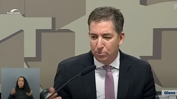 ​ Jornalista americano Glenn Greenwald acusa Alexandre de Moraes de abuso de poder no TSE