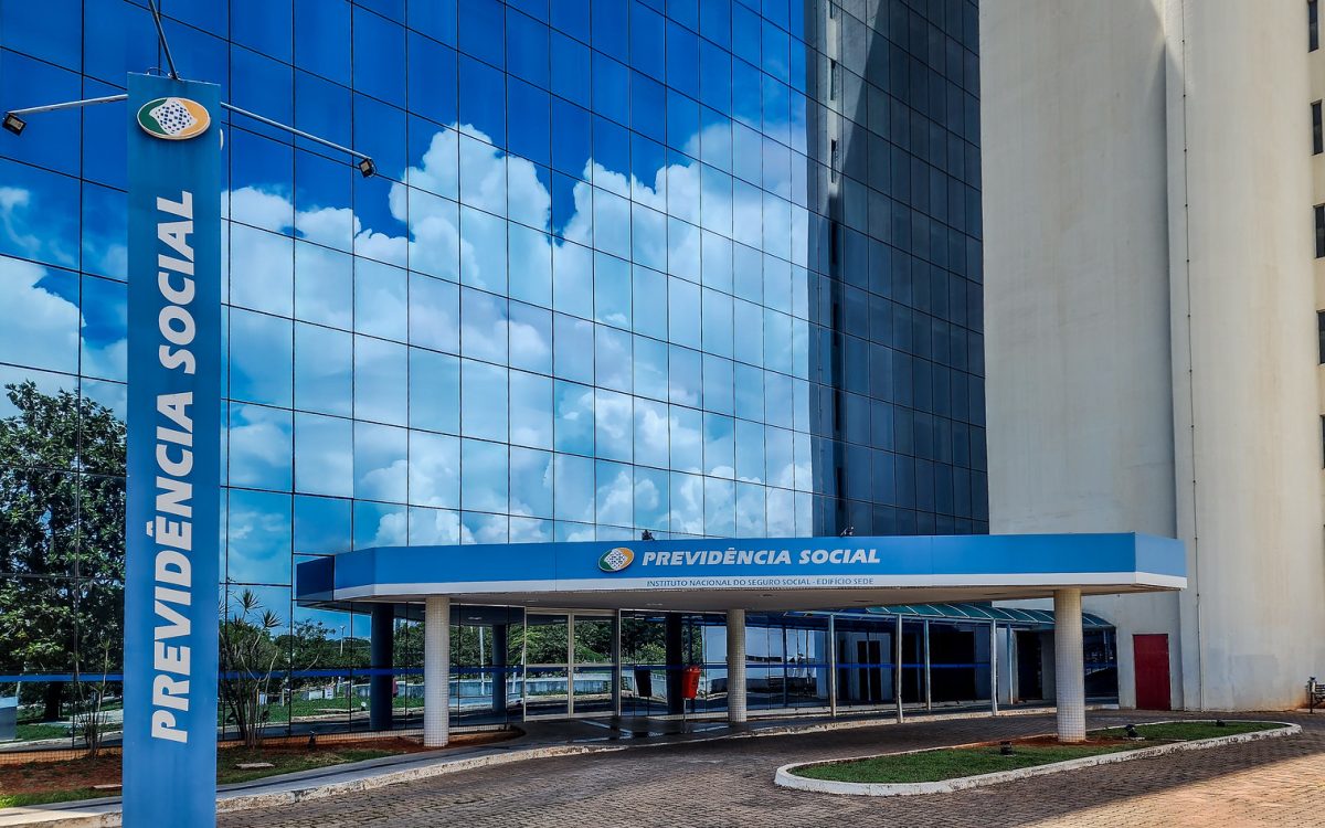 Farra do consignado: INSS sofre rombo de quase R$ 100 Bilhões em empréstimos fraudulentos