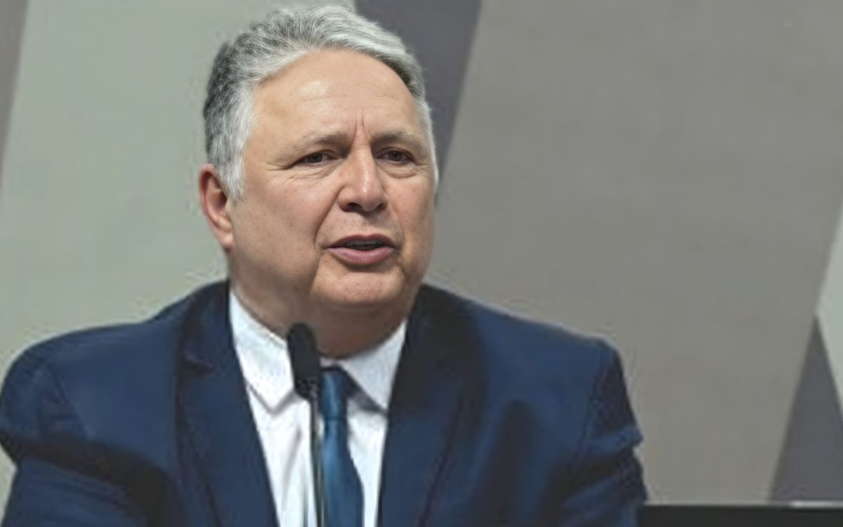 Ministro Cristiano Zanin anula condenação de Antony Garotinho e ex-governador volta a ser elegível